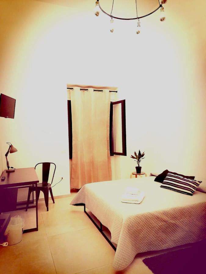 Andirivieni Lecce Casa Vacanze エクステリア 写真