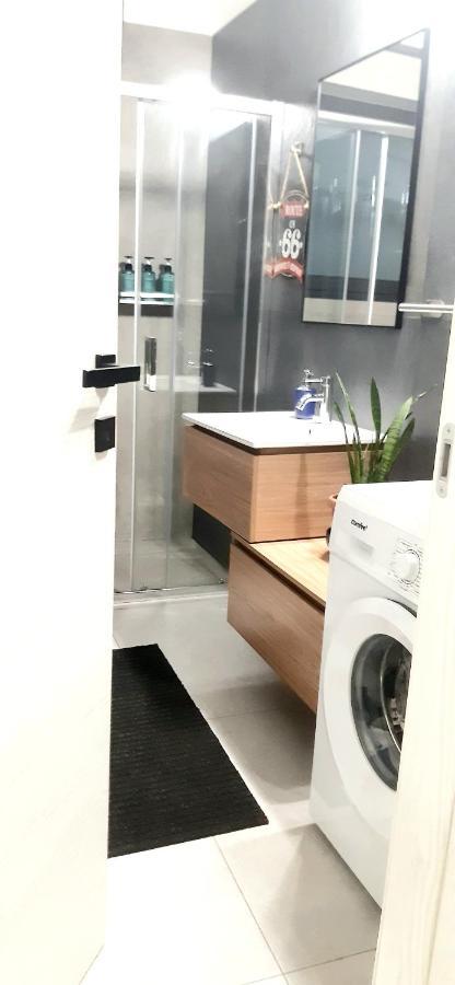 Andirivieni Lecce Casa Vacanze エクステリア 写真